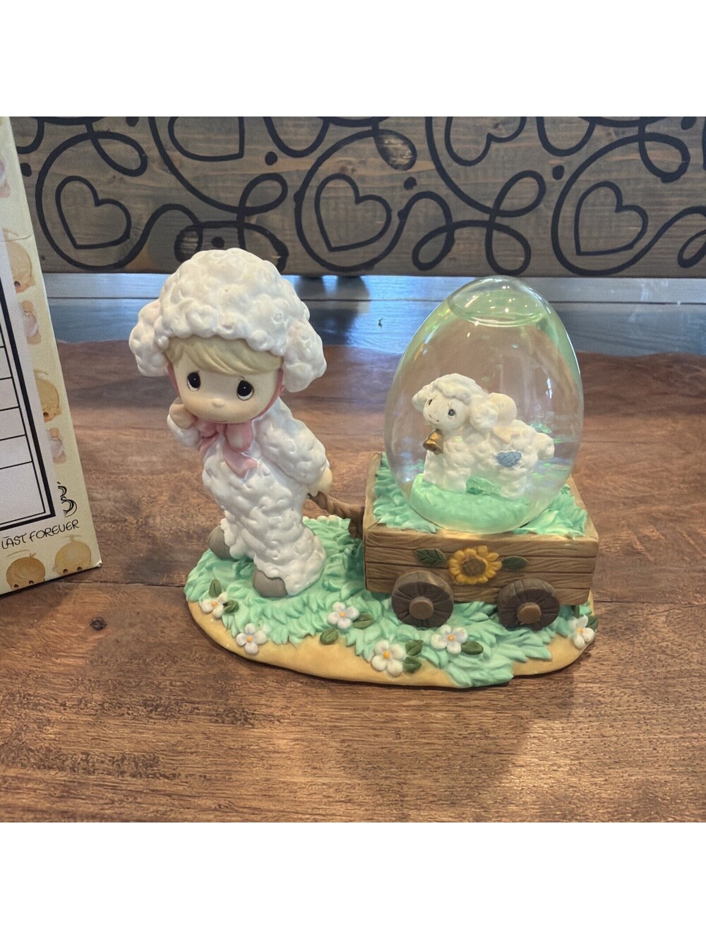'99 Precious Moments Boy Lamb w/Egg & Wagon Waterball #667935